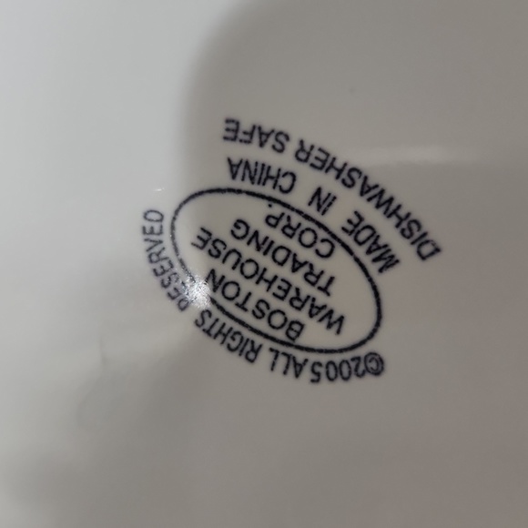 Boston Warehouse Trading Corp.  Silver metal Rooster Egg Plate - Picture 6 of 10